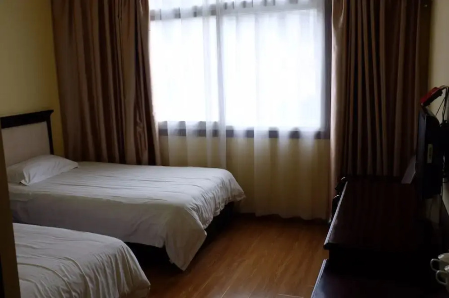 Wudang International Youth Hostel