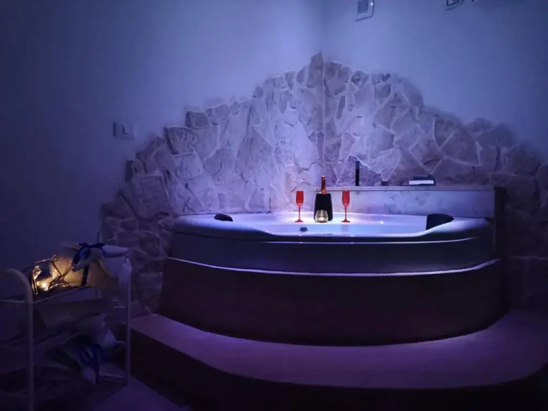 villa mina con vasca idromassaggio