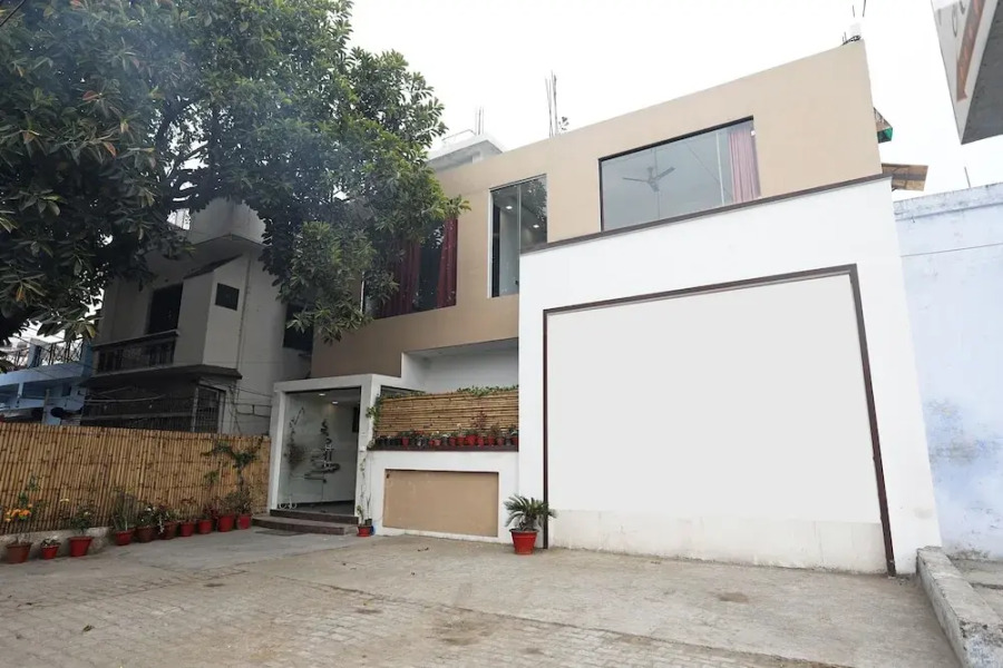 OYO 10535 Hotel Alpine