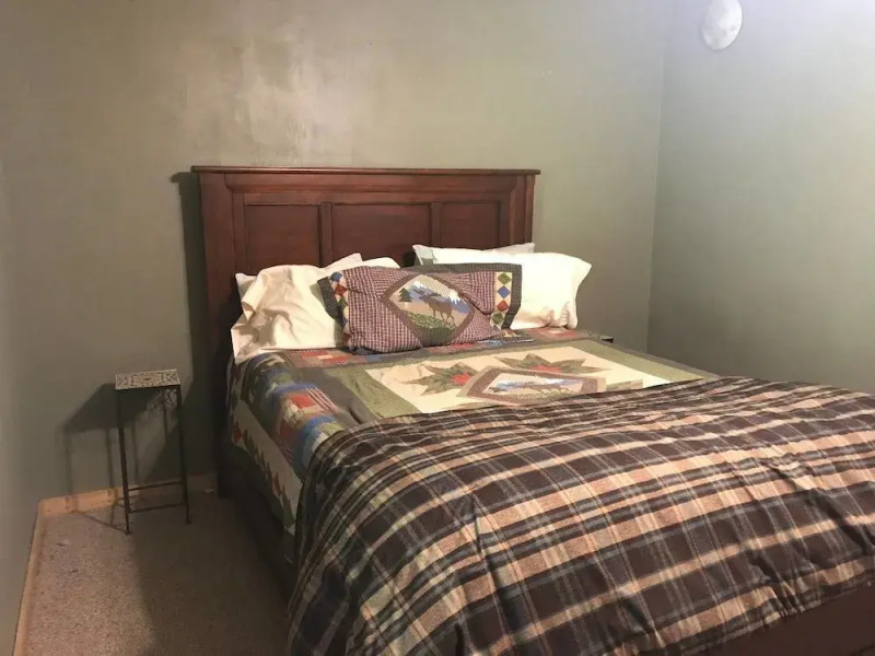 Comfortable Mountain Home near Everything yet Private