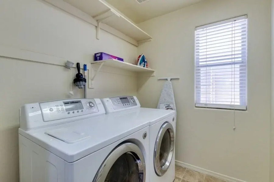 Palmen 4 Bedroom Home