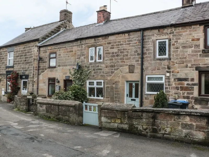 3 Brookside Cottages