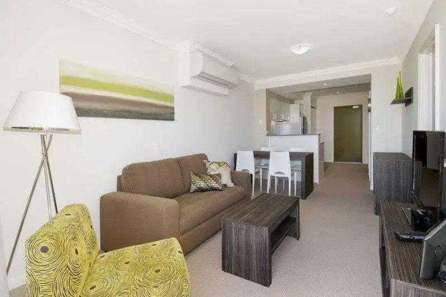 Quality Suites Crest Mandurah
