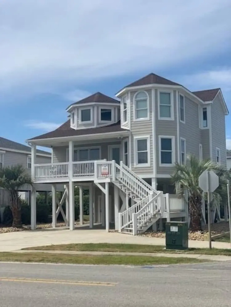 Quick Getaway - 4 Br Home
