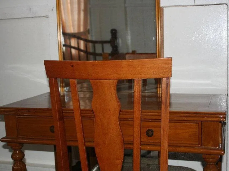 Emma Guest House Rumah Rendah