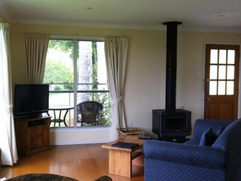 Spring Creek Mountain Cafe & Cottages