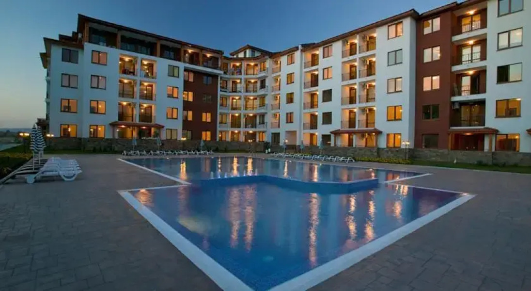 Apolon 3 Spc Apartments