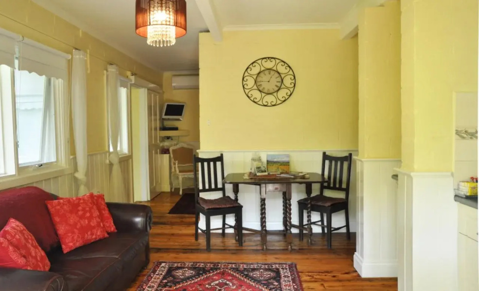 Brentwood Accommodation