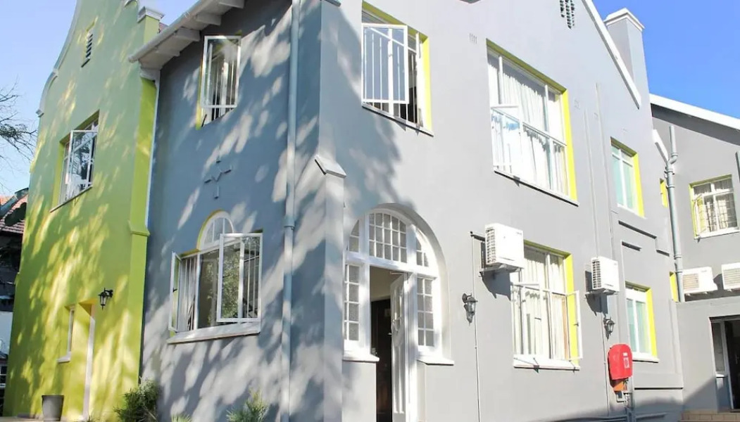 Silver Oaks Boutique Hotel