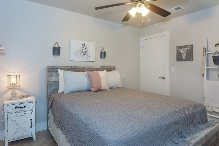 Fredericksburg Fun Too 3 Bedroom Apts by Redawning