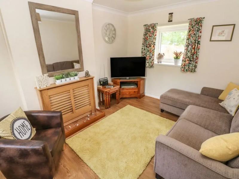 4 Honeyborough Farm Cottages