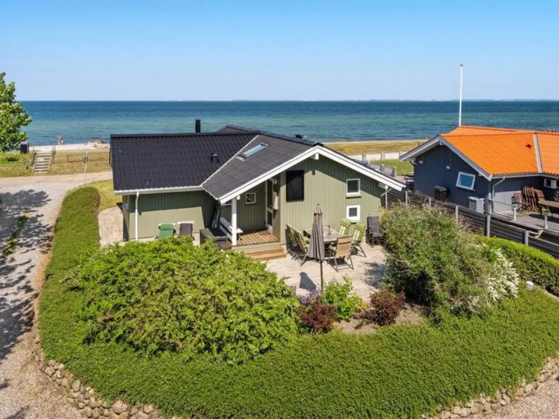 "Diertje" - 10m from the sea in Funen