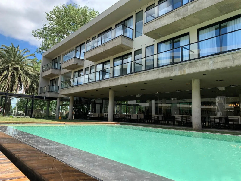 La Urumpta Hotel, AKEN MIND