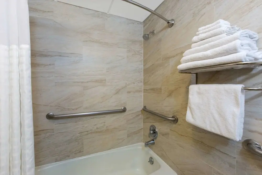 Americinn Hotel La Crosse - Riverfront