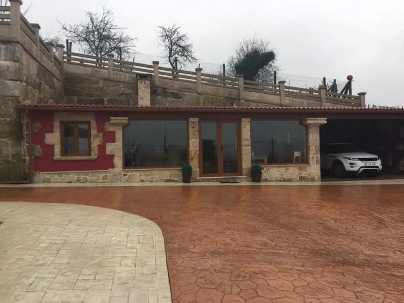 104093 -  House in A Estrada