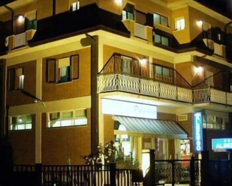 Hotel Paradiso