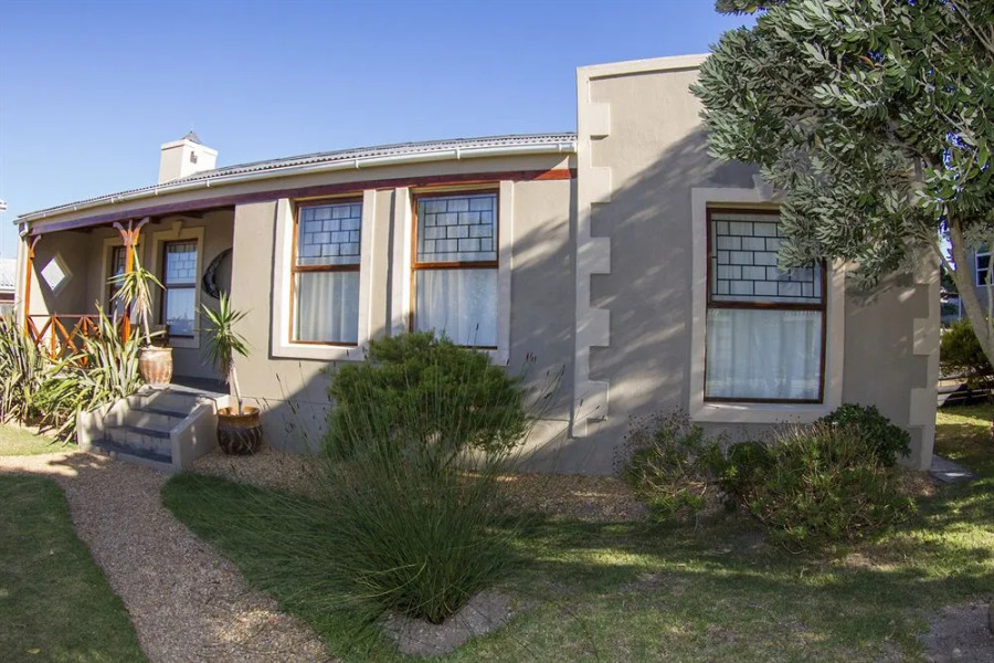 The Roundhouse Guesthouse