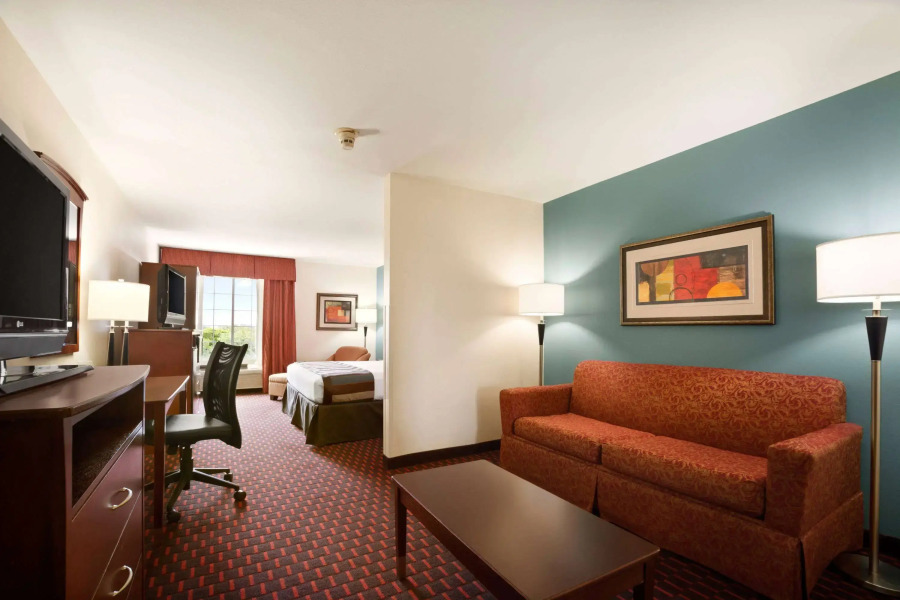 Wingate by Wyndham San Marcos