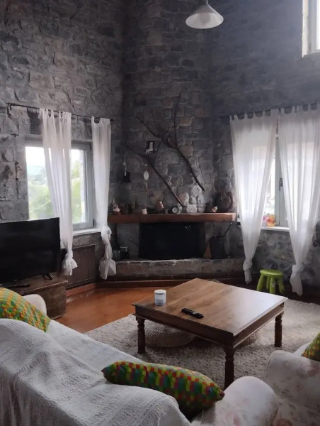 Vitina Number 5 House