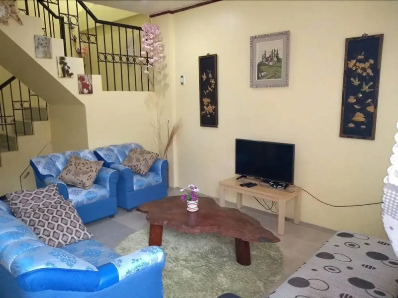 Alaminos Backpackers & Travelers nest