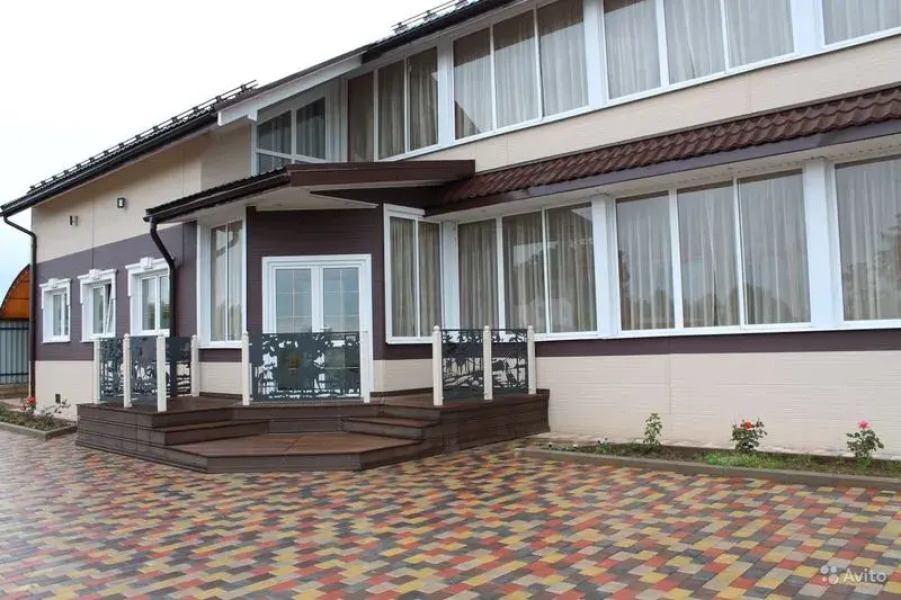 Guest house on Maly Buyan