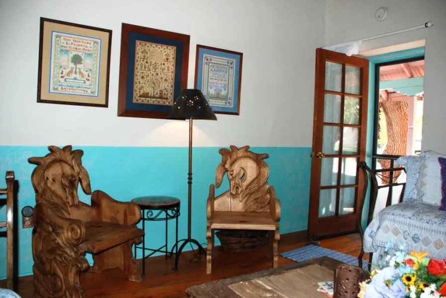 The Duquesne House Inn & Gardens