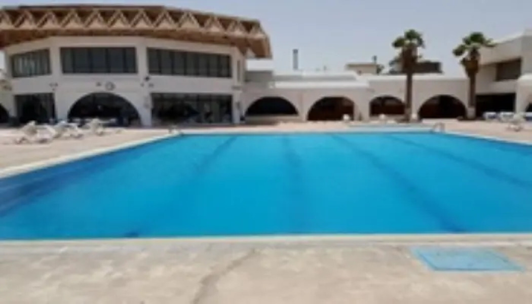 Oasis Hotel And Beach Club