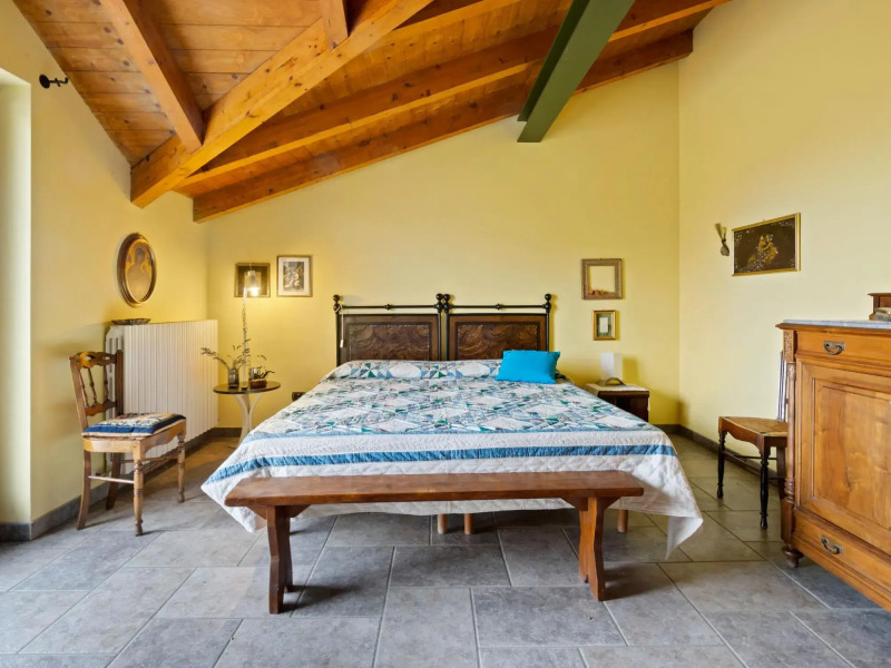 Belvilla by OYO Secluded Apartment With Balcony