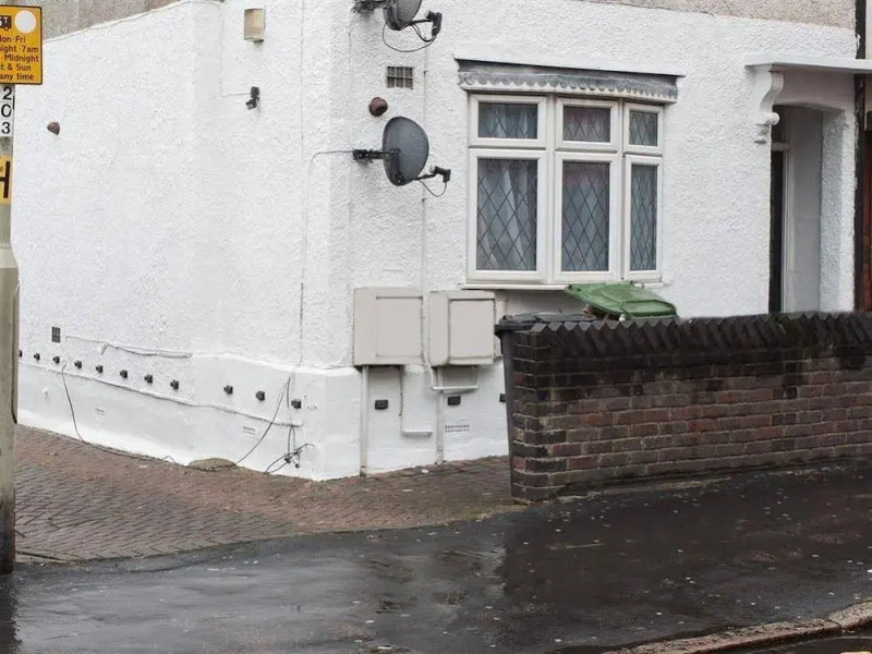 Courthouse Apartments