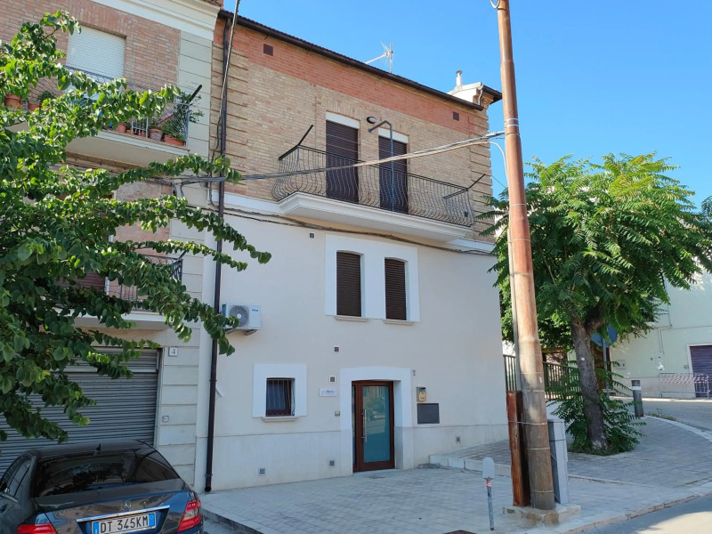 Casa Rubino Holiday Home