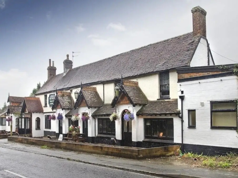 The May Garland Inn