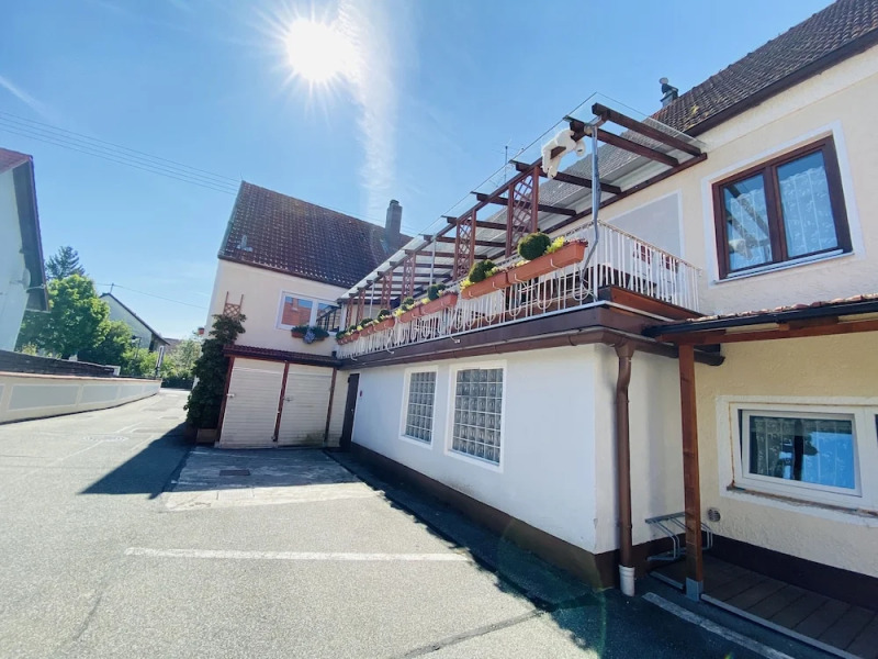 Hallbergerhof Hotel & Hostel