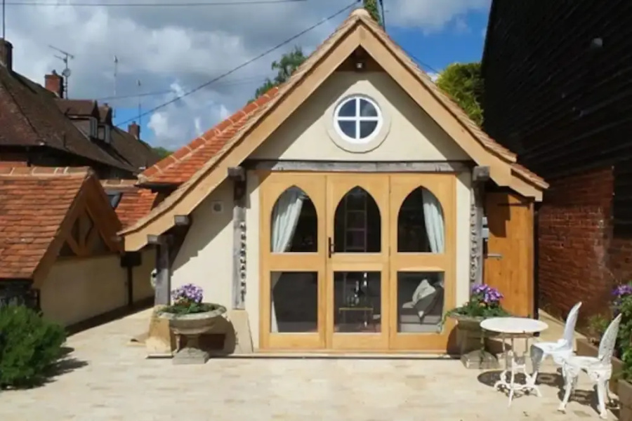 Bramble Bank 'cartshed'-1 Bed Cottage-sleeps 2