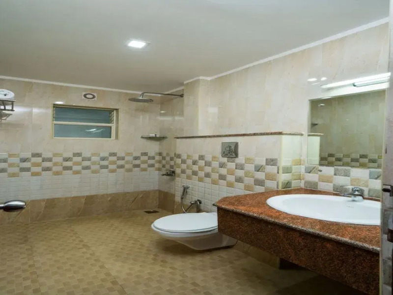 OYO 10428 Hotel Sandal Breeze