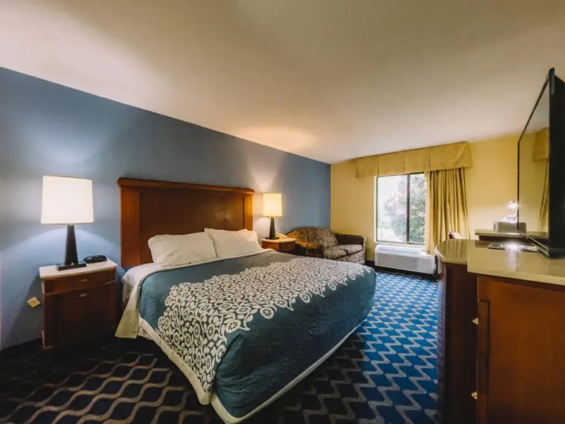 Aderi Hotel Near Casino