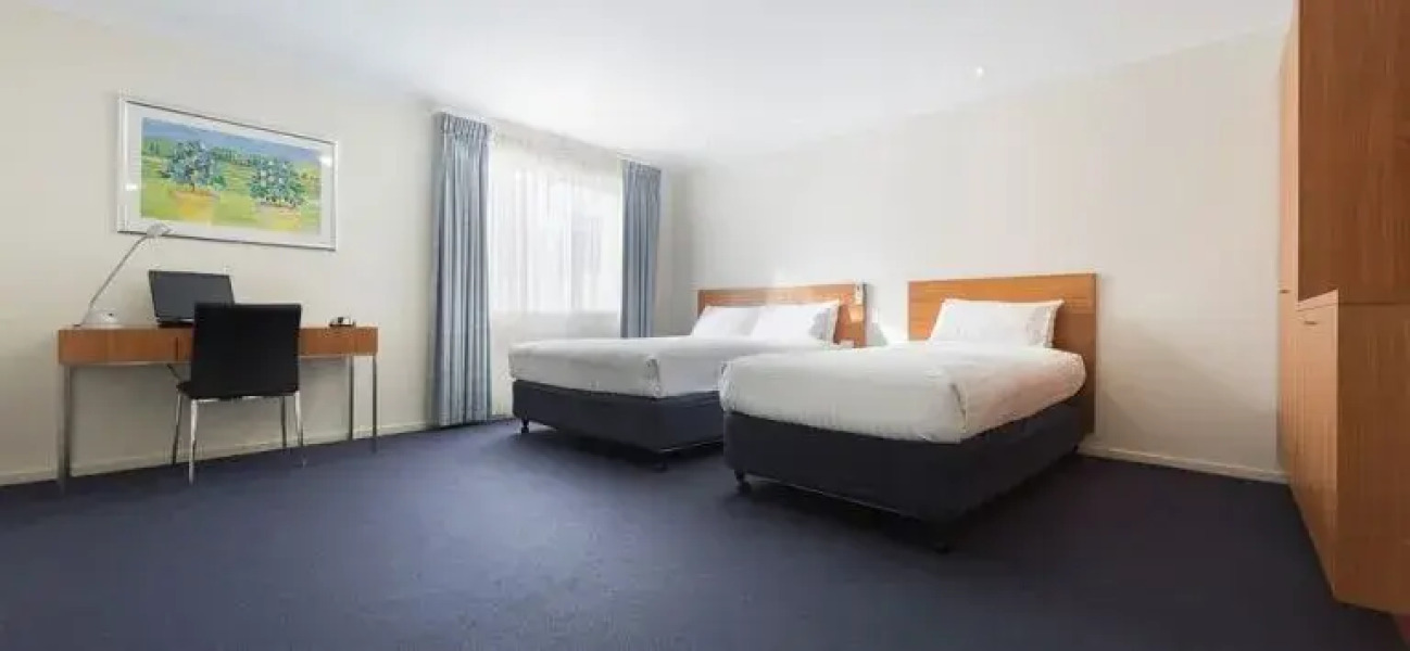 Premier Hotel & Apartments