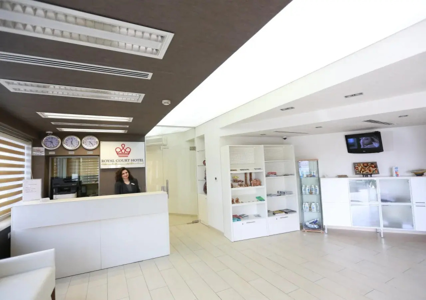 Royal Court Hotel