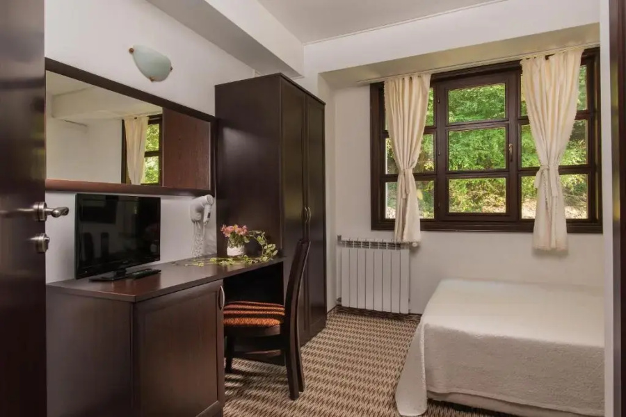 Family Hotel Bile