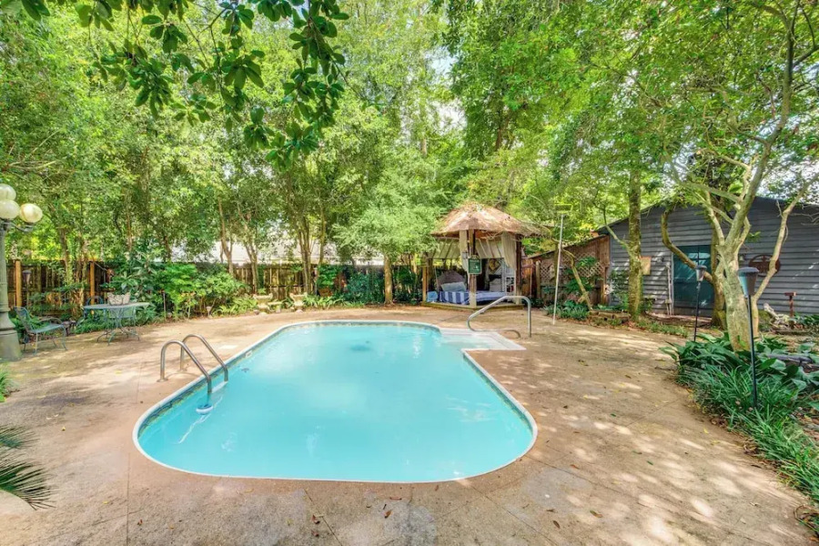 Whimsical New Roads Home < 1 Mi to Main Street!