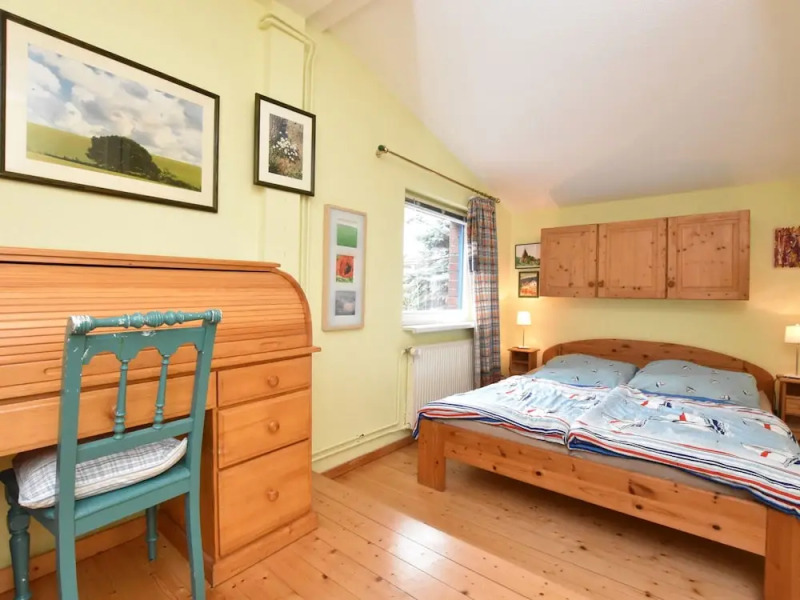 Holiday Home With Terrace in Graal-muritz