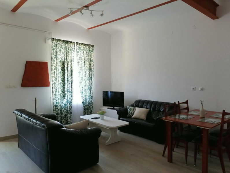 Divna Apartment
