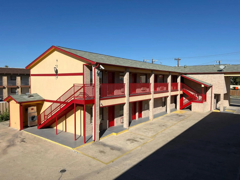 Americas Best Value Inn - San Antonio Lackland AFB