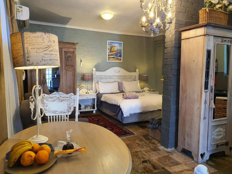 Waterhouse Guest Lodges 202 Lawley Street