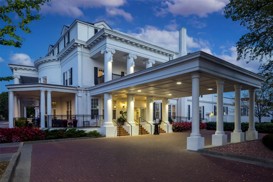 Historic Boone Tavern Hotel and Restaurant