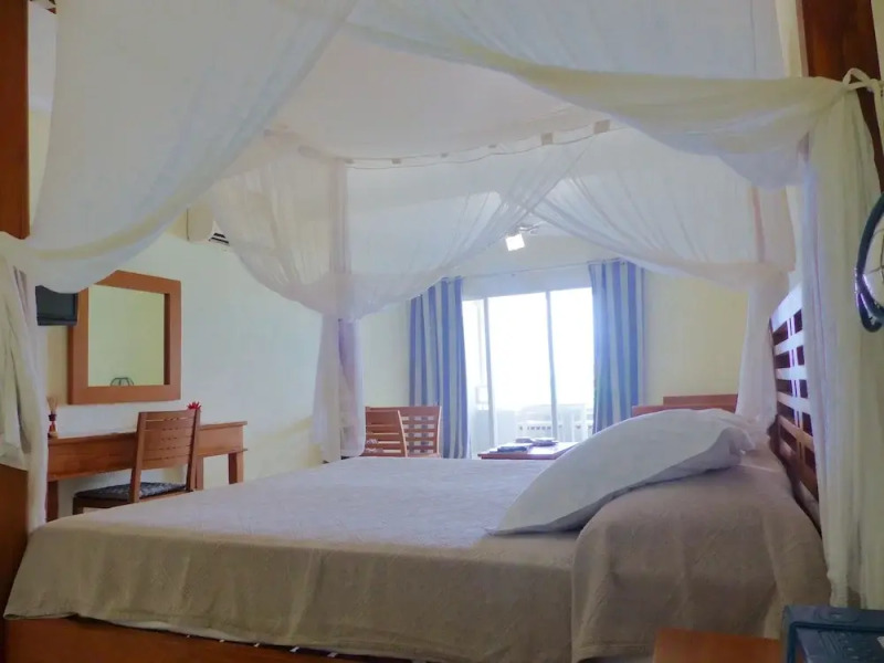 Baie des Anges Hotel