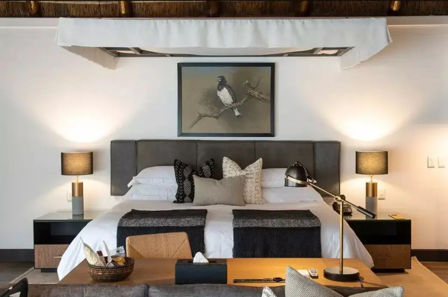 Shamwari Eagles Crag