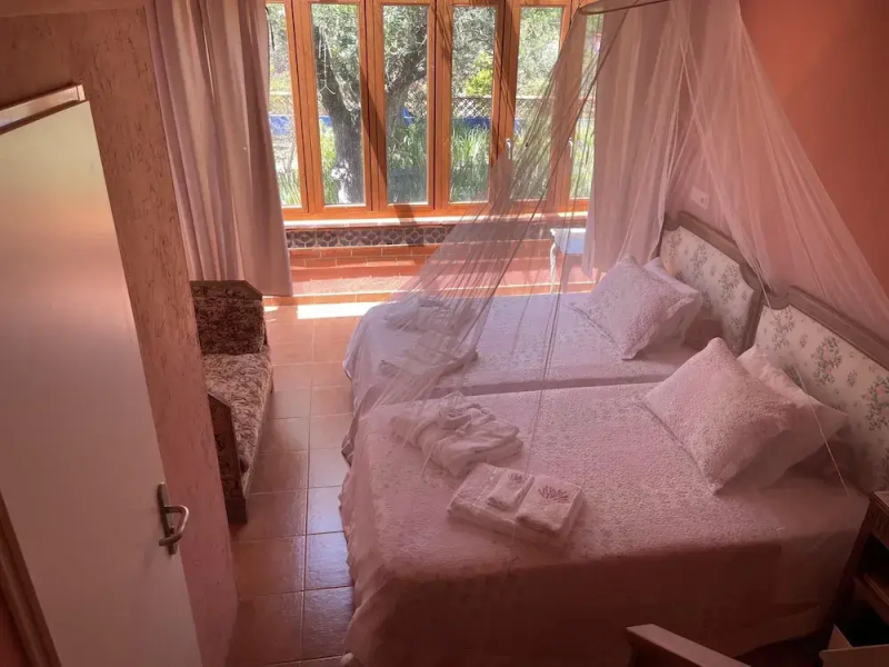 Charming Garden Retreat in Pedrogao Grande