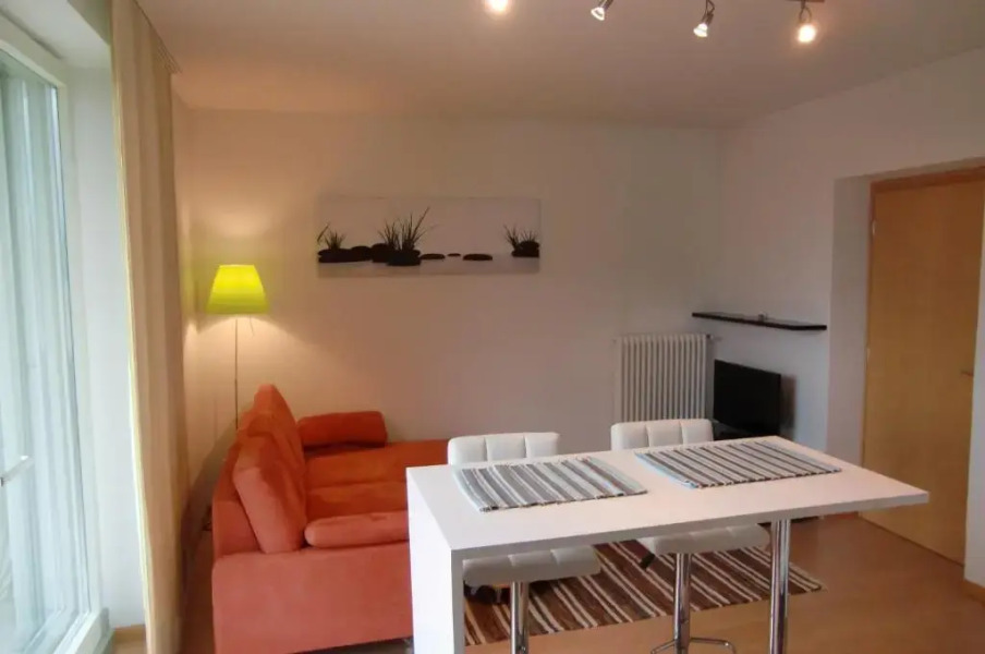 Neuprantl Apartments