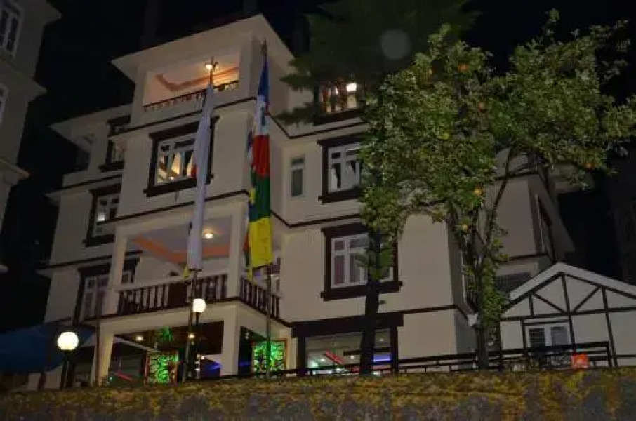 Hotel Kai Fu Khim Residency