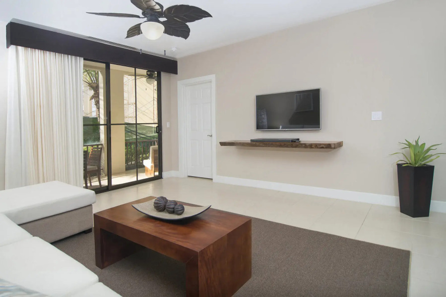 Coco Breeze Residence